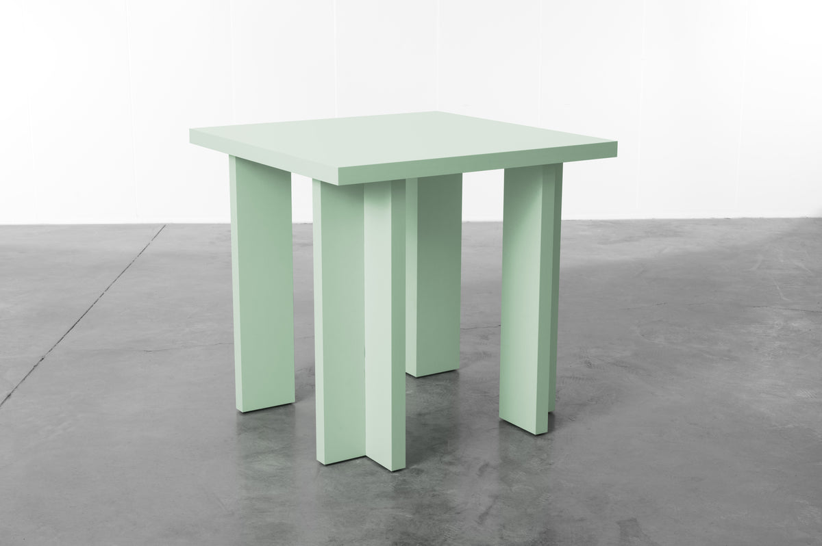 Rectangular Dining Tables 4+
